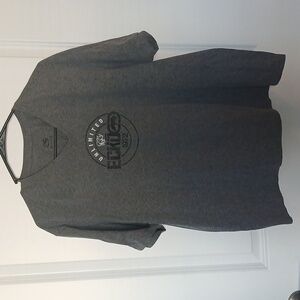 Mens size L ecko unlimited tshirt short sleeve